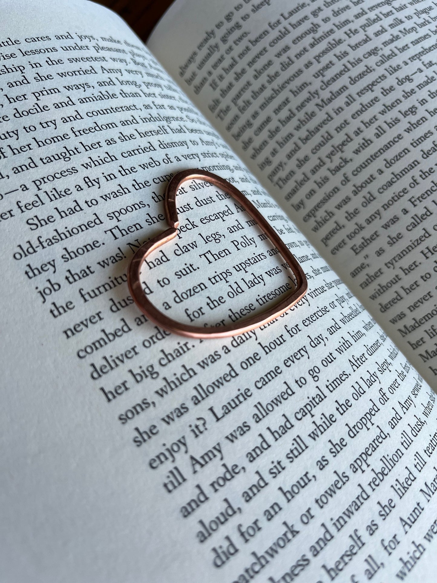 Heart Bookmark | Handmade Copper Wire Line Art | Wedding Bridal Shower Favor | Book Jewelry | Notebook Stationary |Reading Accessories