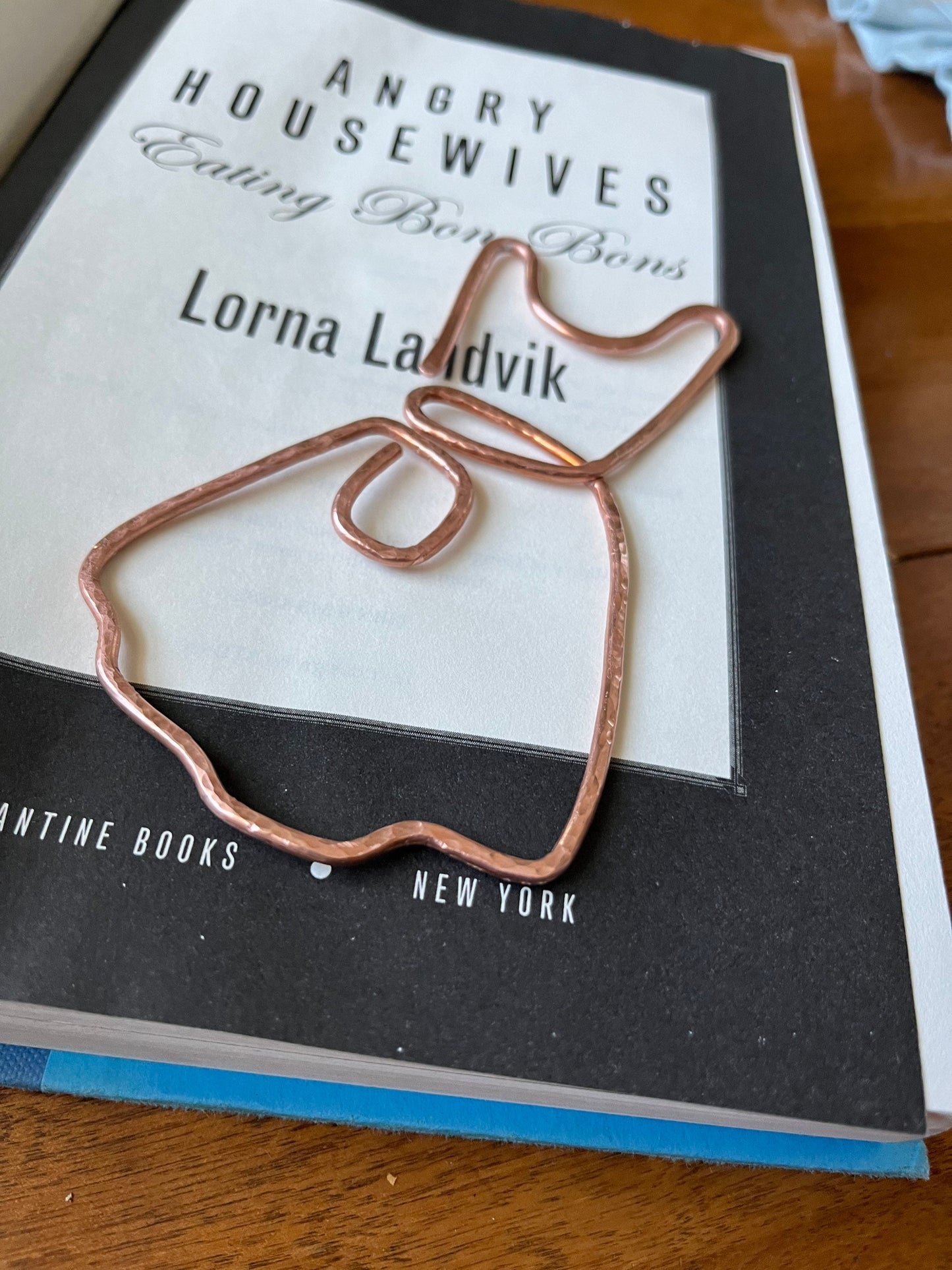 Apron Dress Handmade Copper Bookmark: Classic Vintage Apron Dress, Line Art, Reading Accessory, Reader Bookish Gift, Feminine Book Jewelry