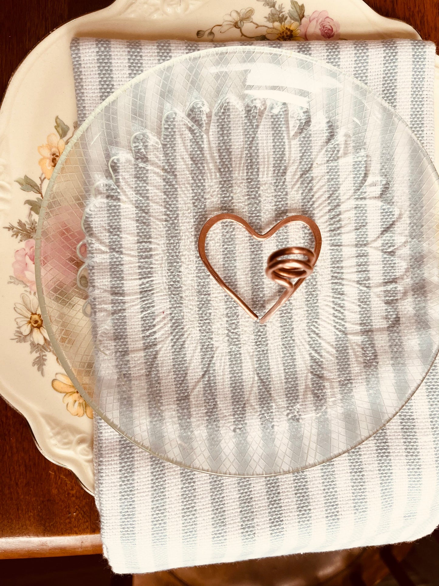 Place Card Holder | Name Card Holder | Handmade Design Salvaged Copper Wire | Rustic Photo Holder | Rustic Wedding Event Table Decor Holder