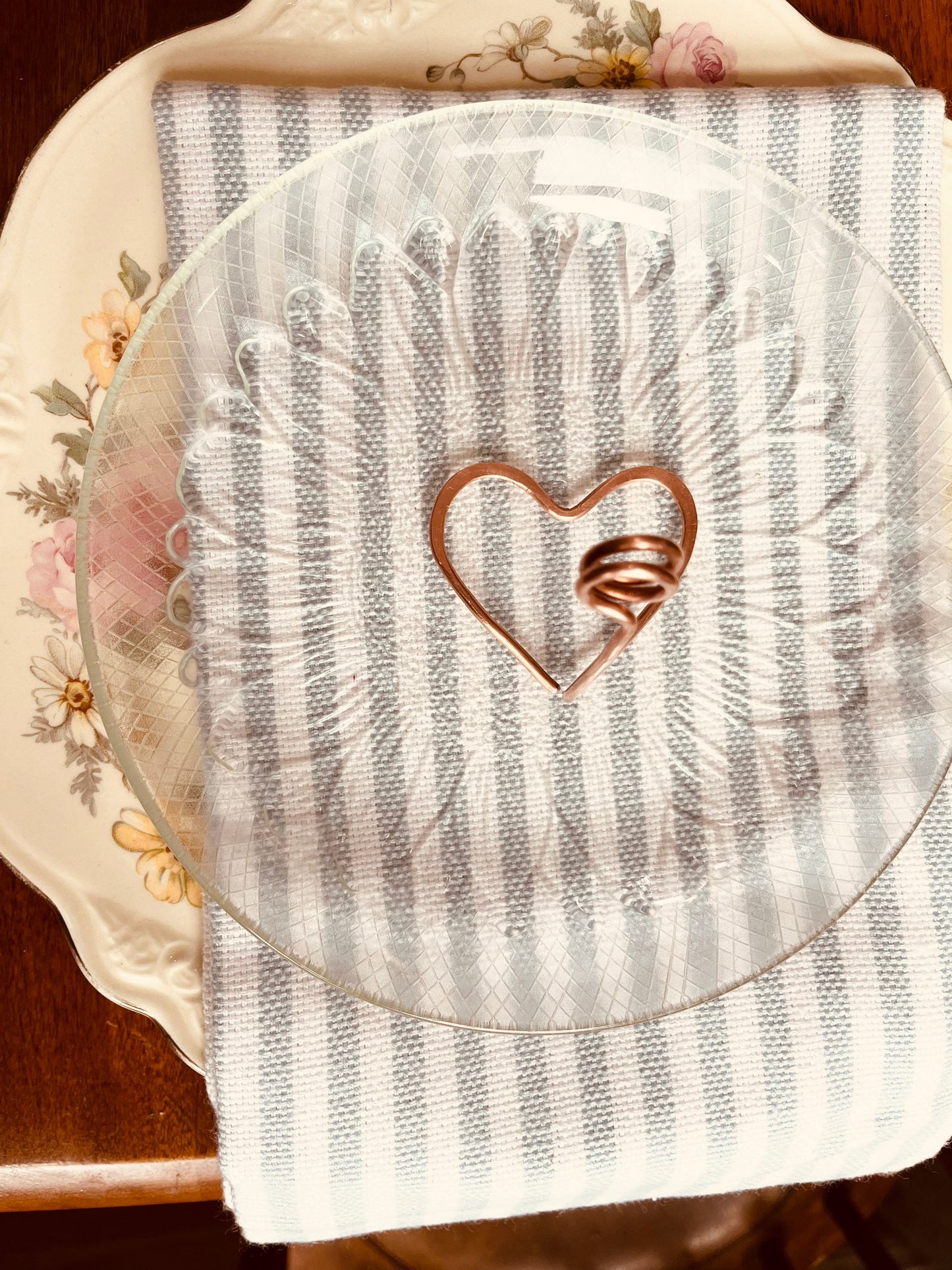 Handmade Copper Wire Place Card Holder: Rustic Wedding Table Party Decor