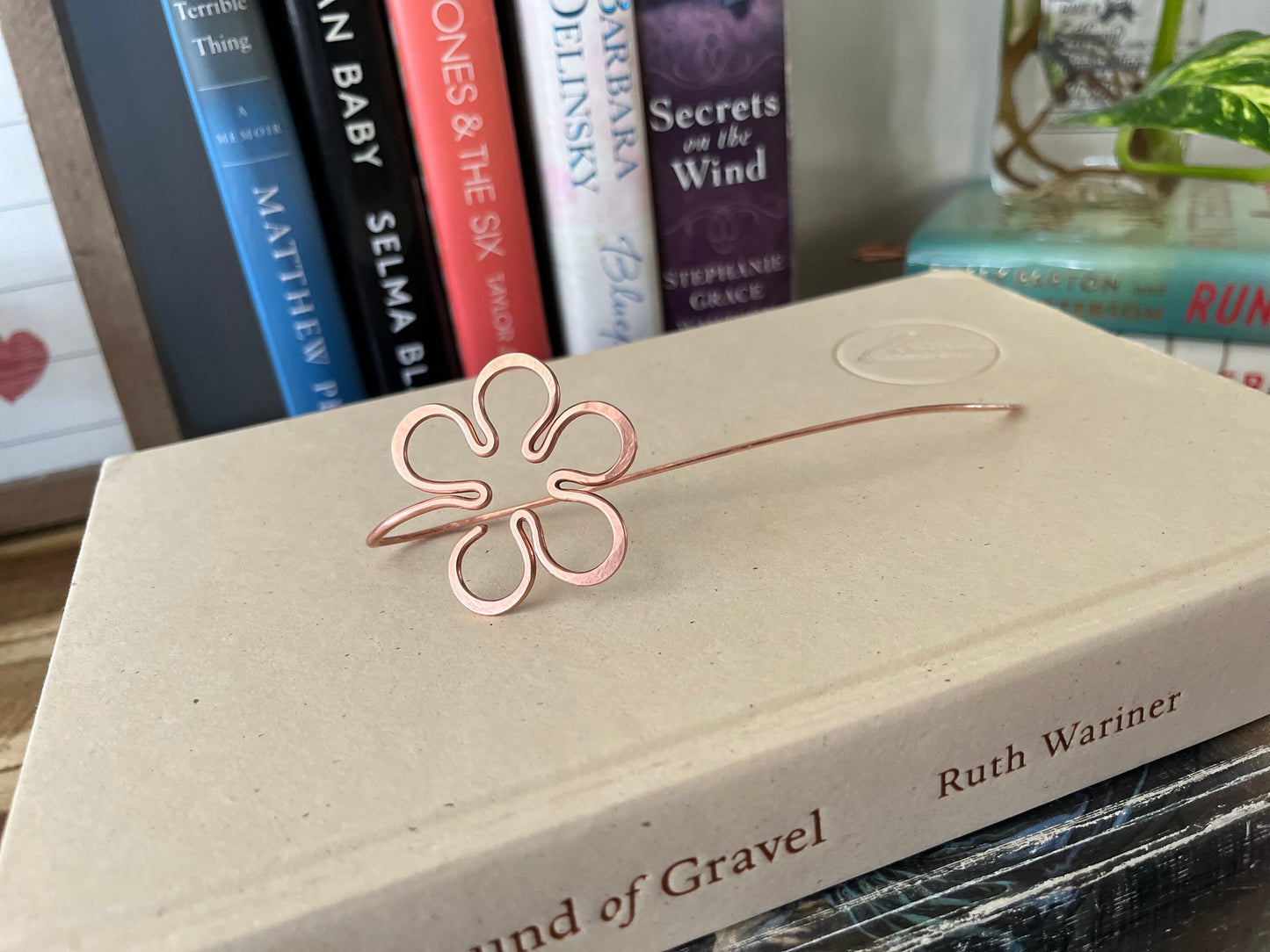 Flower Bookmark | Floral Book Hook | Handmade Copper Wire Line Art | Reading Journal Accessories | Notebook Stationary | Book Jewelry