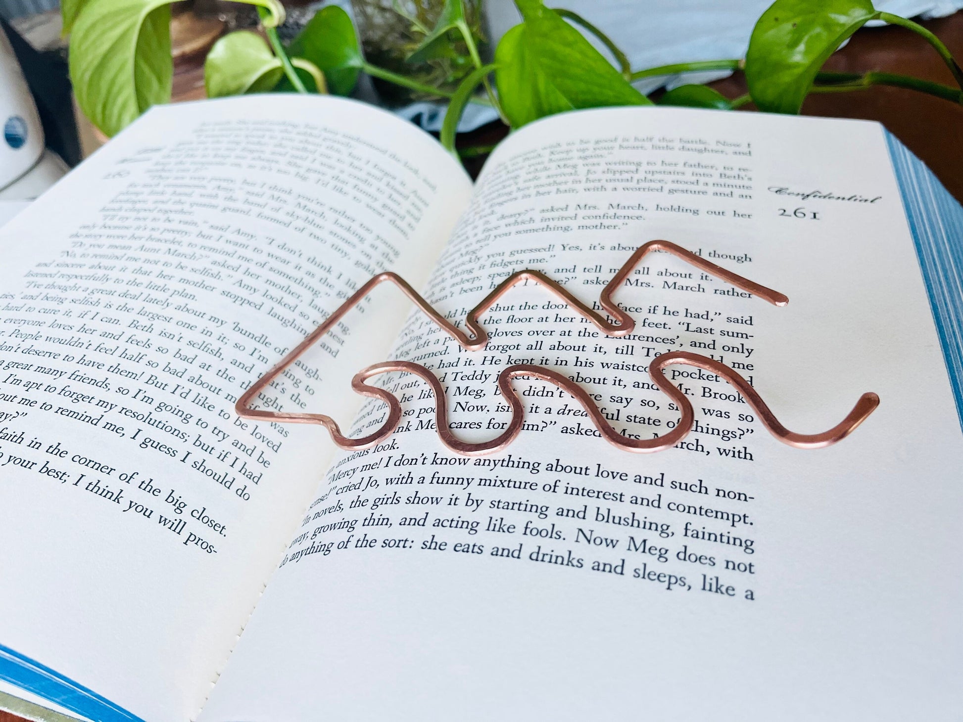 Ocean Waves Mountain Bookmark | Handmade Salvaged Copper Wire Line Art | Notebook Stationary | Book Jewelry | Reading Journal Accessories
