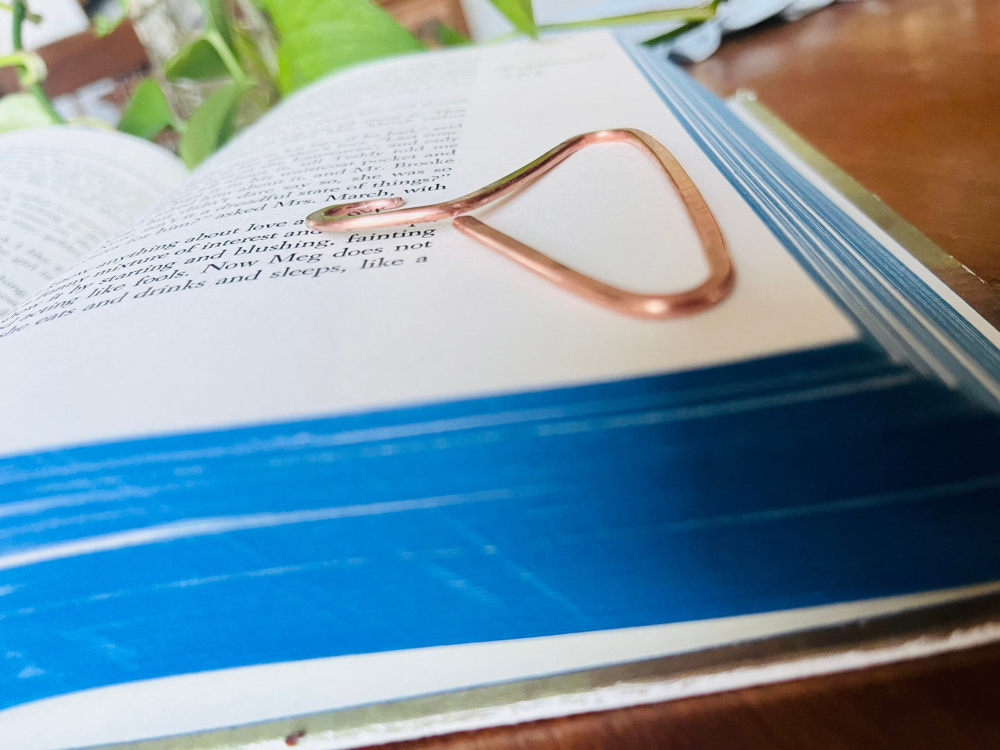 Minimalist Bookmark | Handmade Salvaged Copper Wire Line Art | Hanger | Reading Journal Accessories | Notebook Stationary | Book Jewelry