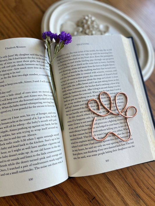 Dog Paw Print Bookmark | Handmade Copper Wire Line Art | Man’s Bestfriend | Dog Mom Dog Dad | Love Reading Accessories | Notebook Stationary