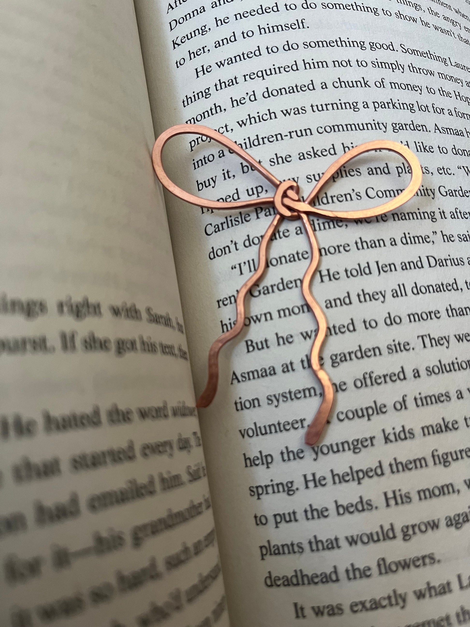Custom Bow Handmade Wire Bookmark: Unique Bookish Jewelry, Metal Book Mark, Book Lover Gift, Book Clubs and Reading Accessory