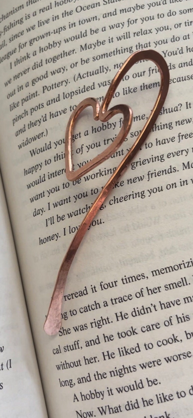Handmade Copper Heart Bookmark: Book Lover Gift, Book Jewelry, Reading Accessory