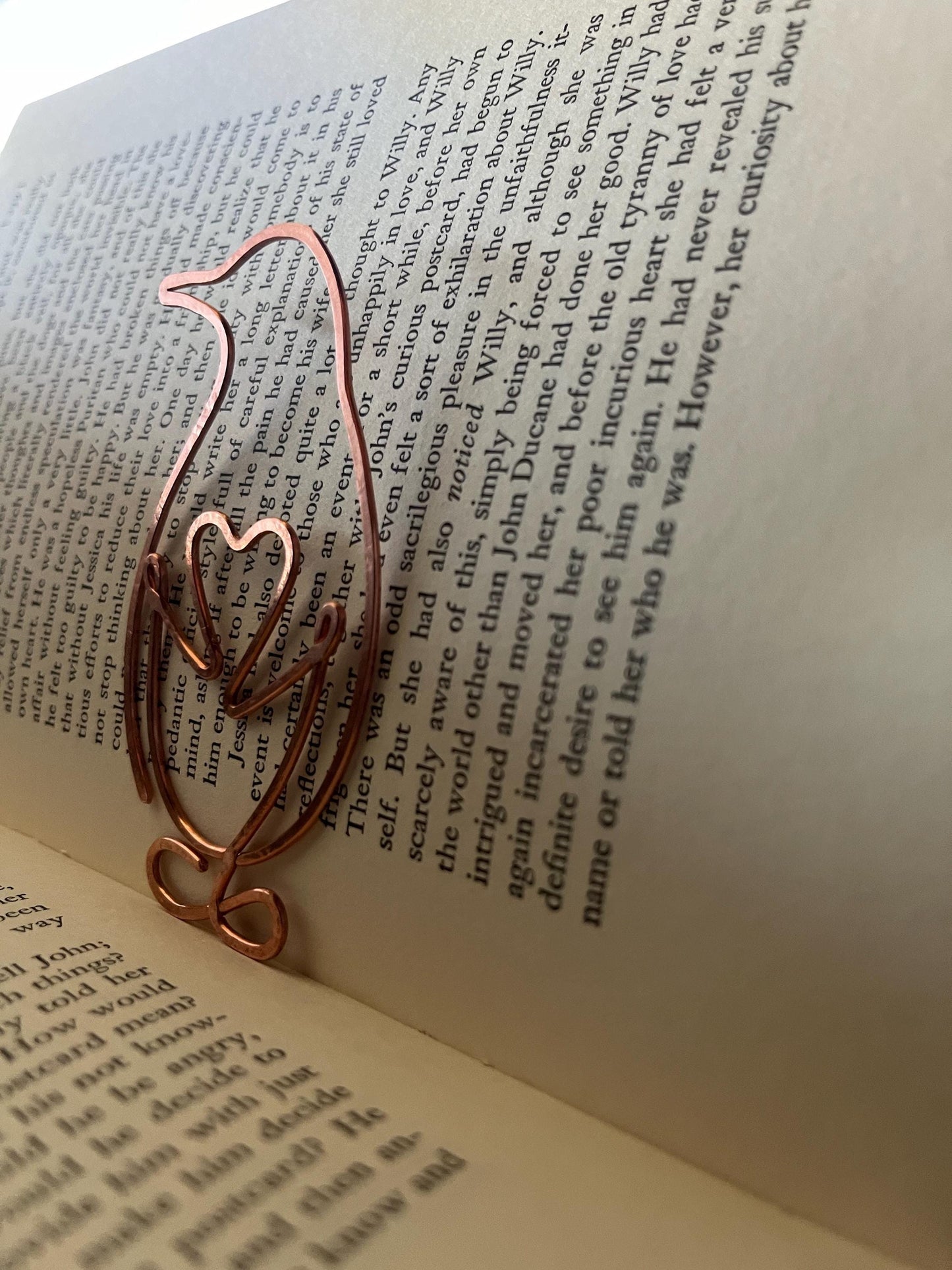 Handmade Copper Penguin Bookmark: Book Lover Gift, Reading Accessory