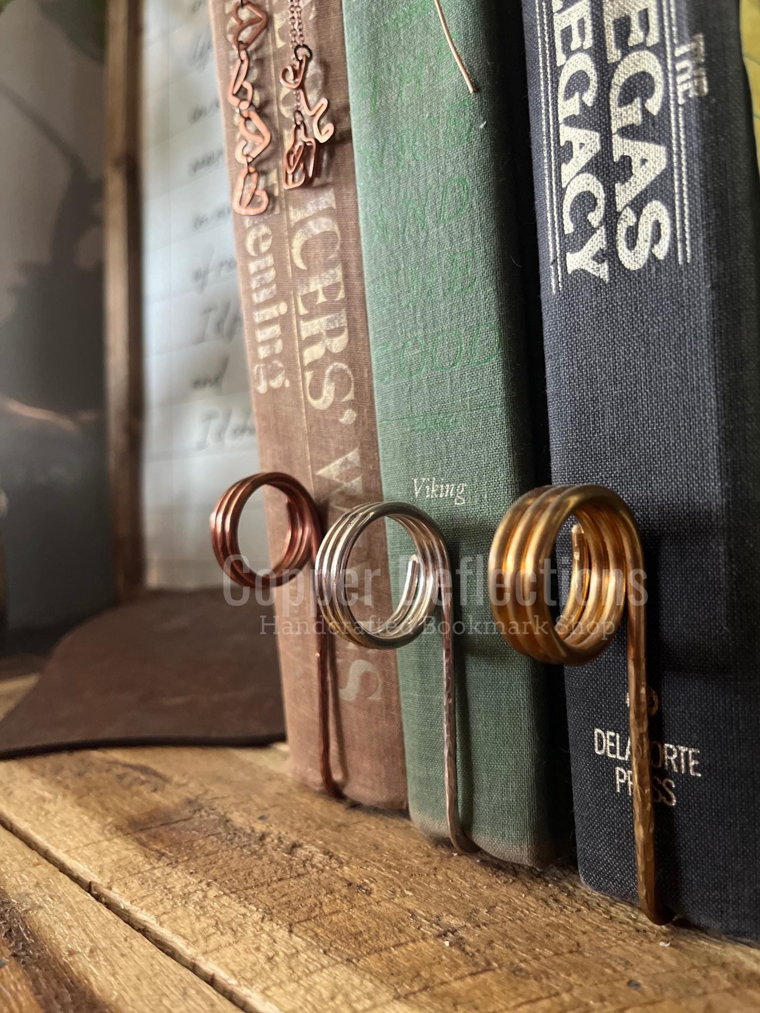 Ring Book Holder VIRAL Handmade Brass Bookmark: Multifunctional Reading Accessory Book Mark for Reader Bookish Gift Jewelry