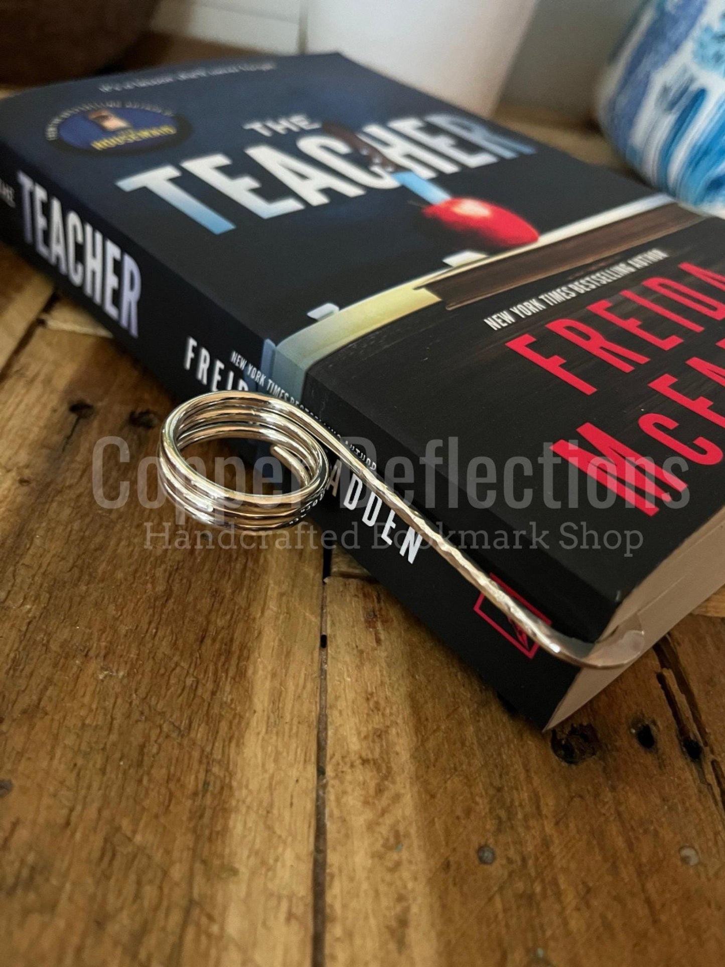 Book Holder Ring Bookmark | Handmade Utility Book Tool | Book Jewelry | Reading Accessories Supplies | Notebook Stationary | Bookworm Gift