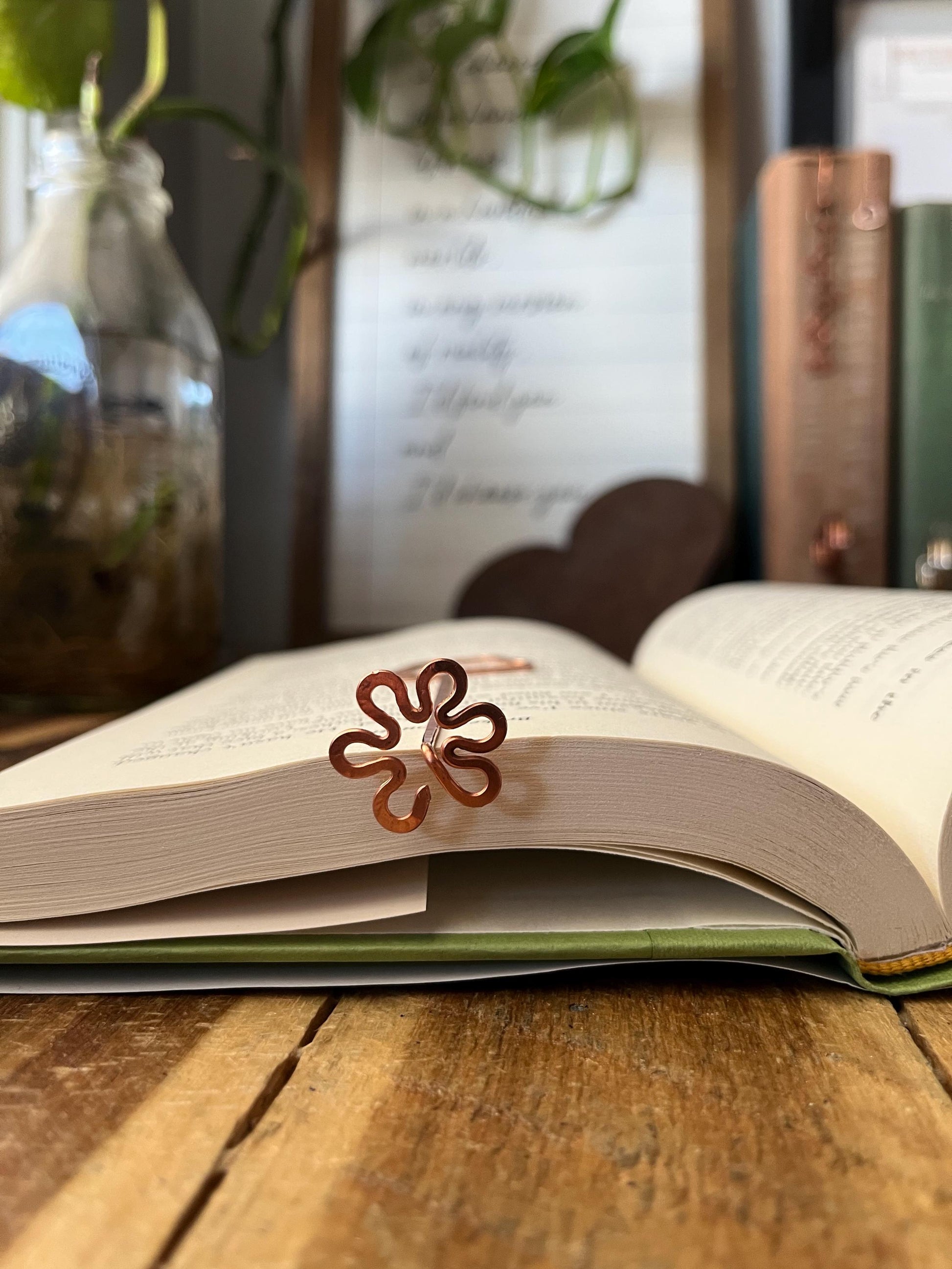 Flower Pot Bookmark | Tiny/Mini Potted Plant | Floral Handmade Bookish Gift | Book Jewelry | Reading Accessory | Notebook Journal Stationary