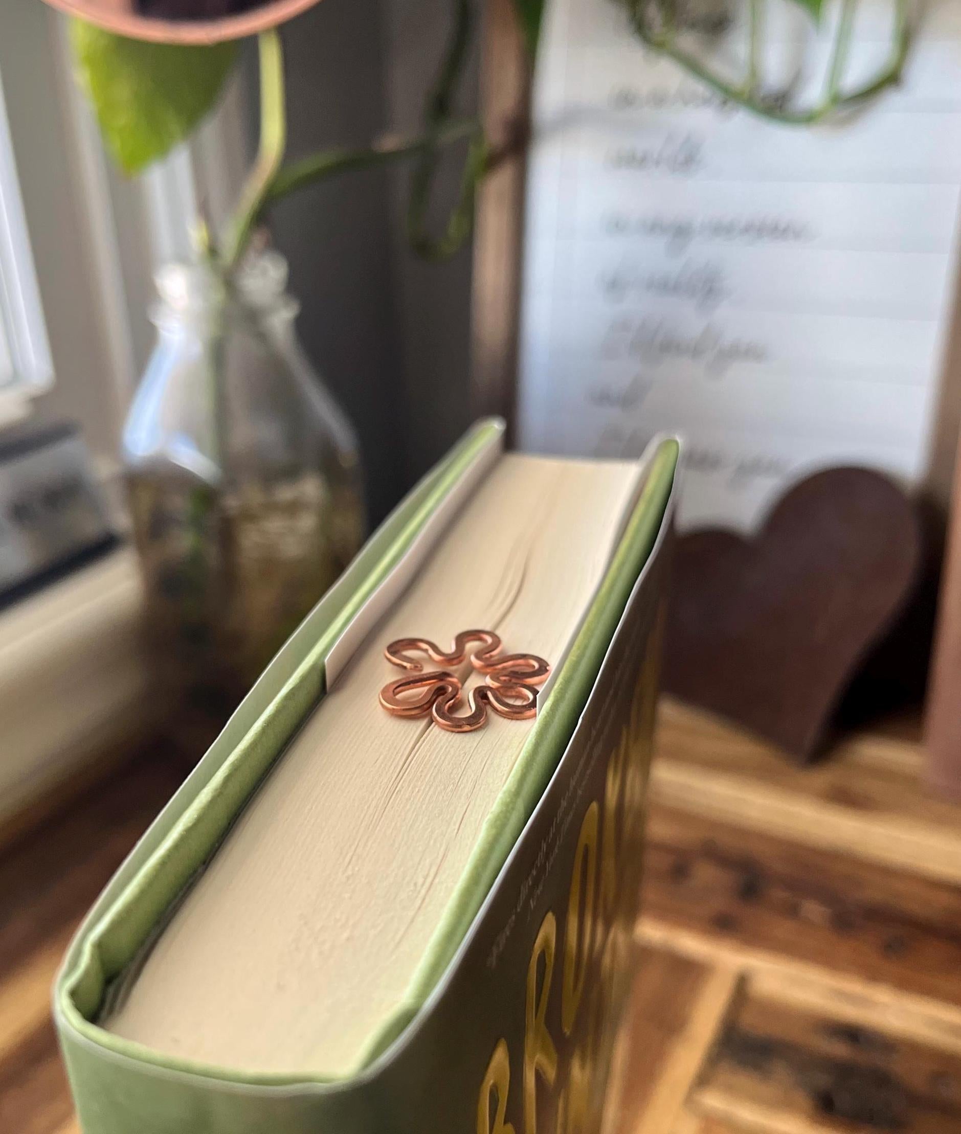 Flower Pot Bookmark | Tiny/Mini Potted Plant | Floral Handmade Bookish Gift | Book Jewelry | Reading Accessory | Notebook Journal Stationary