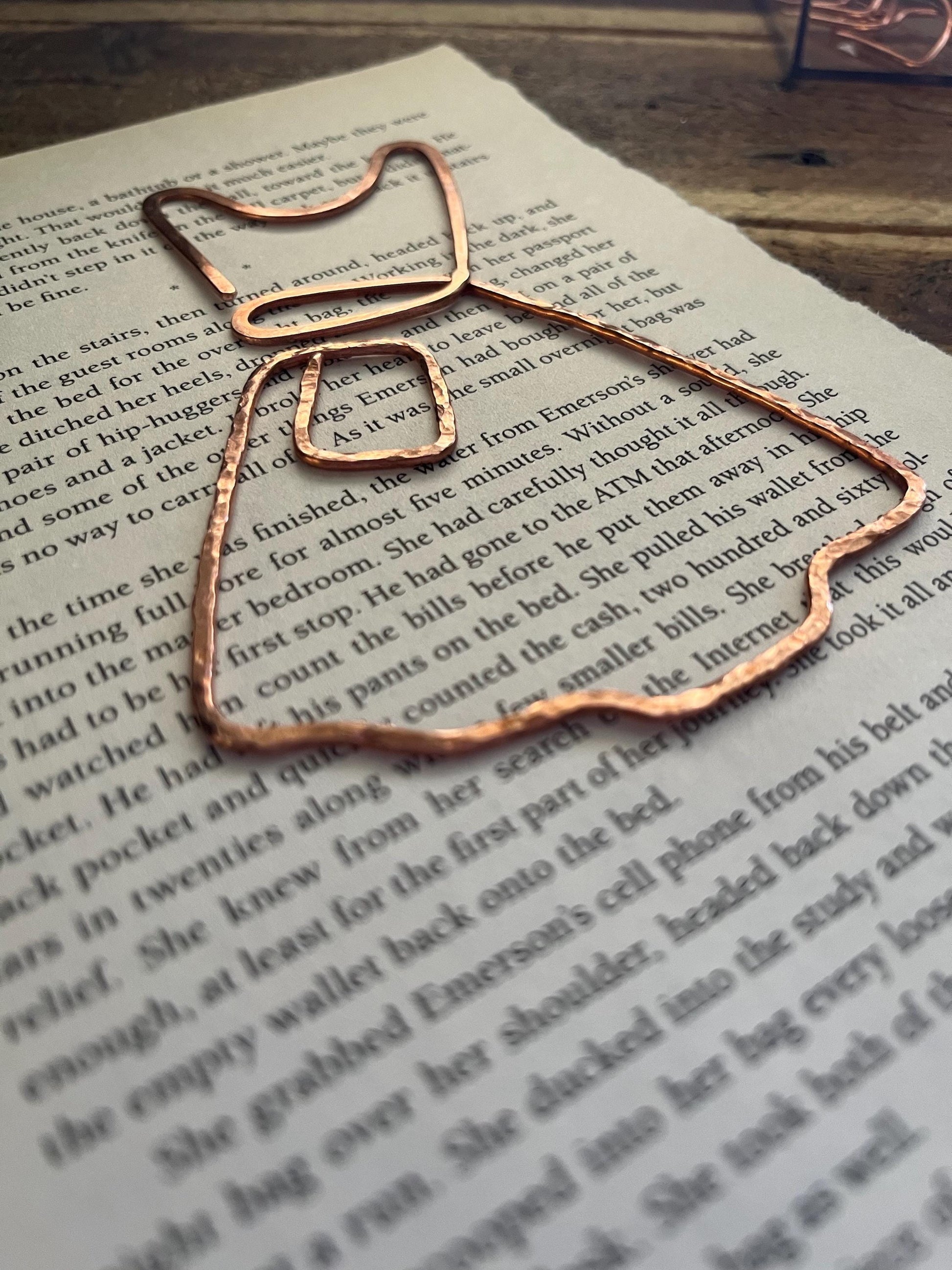 Housewife Dress Bookmark | Handmade Copper Wire Line Art | Bookworm Gift | Journal Notebook Accessories | Reading Stationary | Minimalist