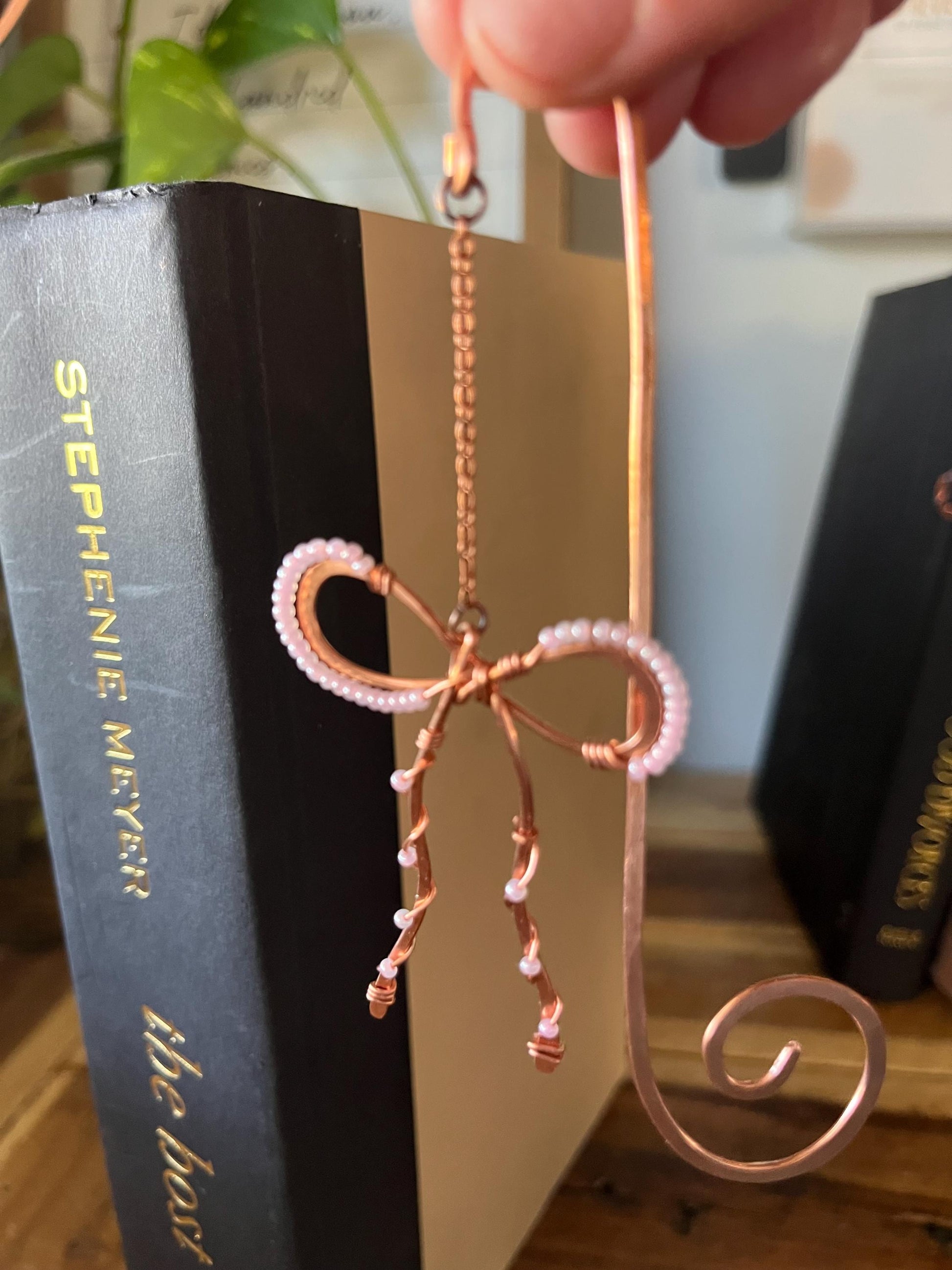 Classic Pink Bead Bow Book Mark Book Hook Handmade Copper Bookmark: Book Jewelry, Reader Bookish Gift, Book Club, 7 Year Anniversary Gift