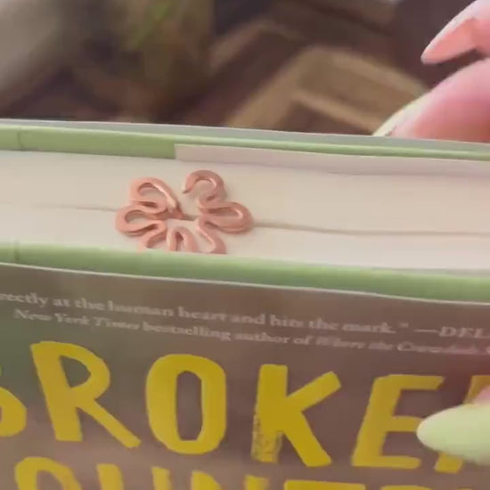 Flower Pot Bookmark: Handmade Copper Book Jewelry, Reading Accessory