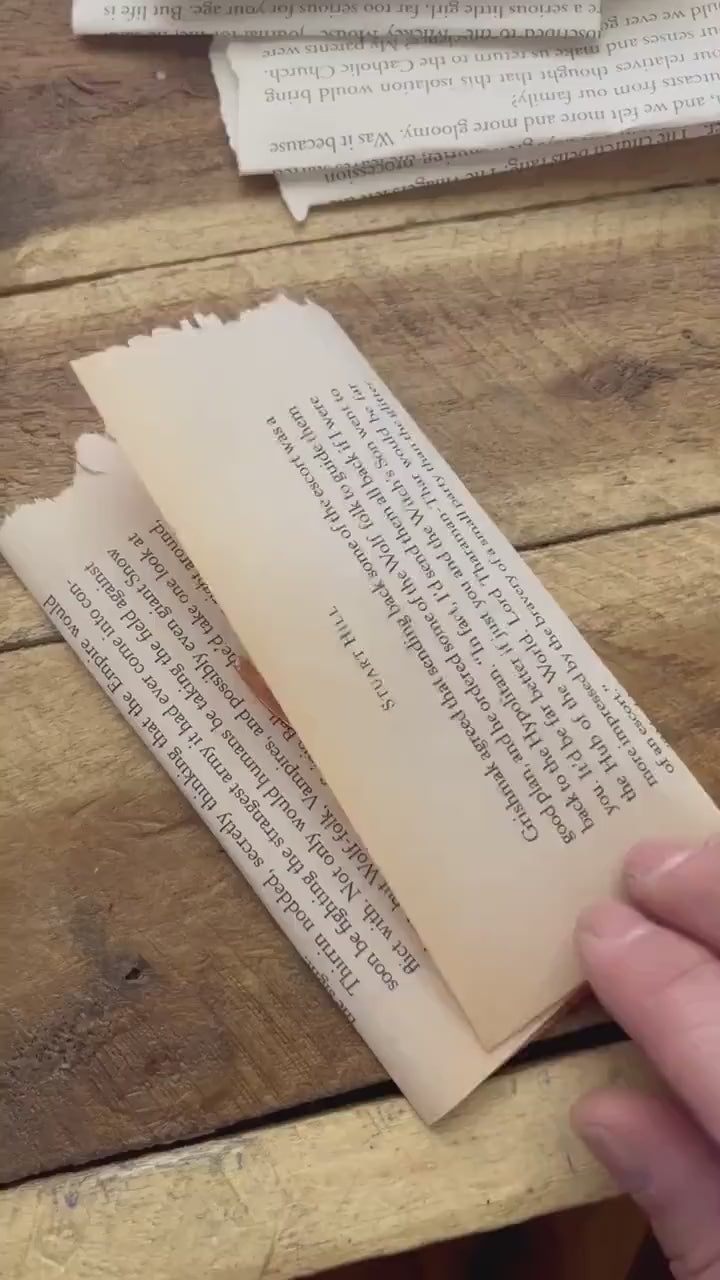 Copper Wire Handmade Bookmark: Body Silhouette Line Art Reading Stationary